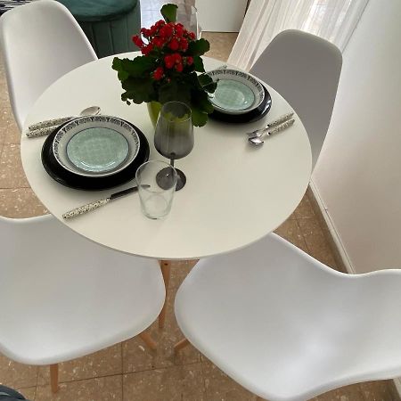 Boho-Chic One Bedroom Flat In Engomi Екстериор снимка