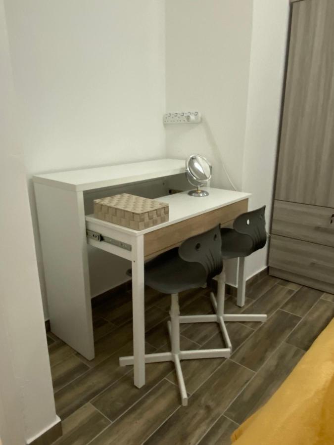 Boho-Chic One Bedroom Flat In Engomi Екстериор снимка